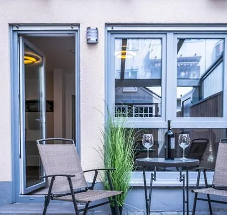 Unit B, Luxury Downtown *