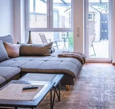 Unit B, Luxury Downtown